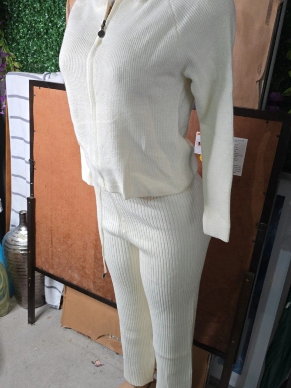 Nali Collection Knit Two-Piece Set Size S-M cream  Faux Fur Trim item #0434
